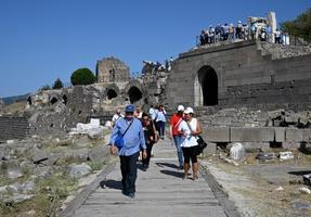 Dünya mirası listesindeki Bergama'nın ziyaretçi sayısı artıyor