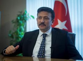 AK Parti Genel Başkan Yardımcısı Hamza Dağ, parti genel merkezinde AA muhabirine, gündeme ilişkin açıklamalarda bulundu. ( Emin Sansar - Anadolu Ajansı )