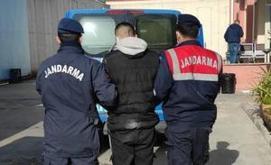 İzmir'de terör örgütlerine yönelik operasyonlarda 5 kişi yakalandı