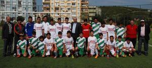 Petrokimya Ortaokulu 5-0’lık skorla Şehit Çavuş Bülent Kula Ortaokulu’nu yenerek turnuvanın galibi oldu.