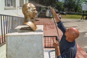 Büyükşehir’den Aliağa’daki okullara bakım