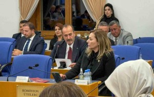 Aliağa için spor yatırımı ve yurt talep etti