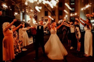 Düğüne Hangi Çiçek Gönderilir?