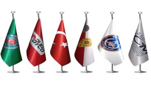 Özel Tasarım Masa Bayrakları