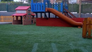 Çim Halı ile Bahar Havası Her Mevsim