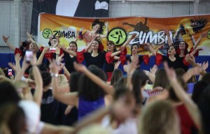 NADİR HASTALIKLARA KARŞI ‘ZUMBA’