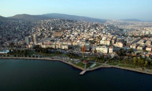 BAYRAKLILILAR “HİZMETLERDEN” MEMNUN