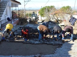 DİKİLİ BELEDİYESİ’NDEN SEL MAĞDURLARINA DESTEK