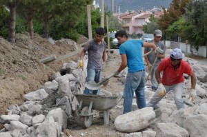 DİKİLİ'DE YENİ PARK VE YEŞİL ALAN HAMLESİ