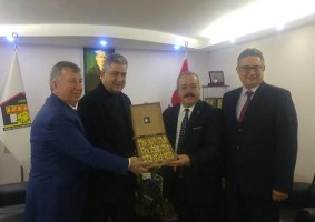 MENEMEN TİCARET ODASINDAN İZEKO ZİYARETİ