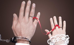 İZMİR, ÇOCUK GELİNLERE “HAYIR” DİYECEK