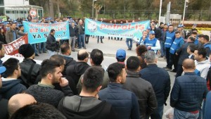 TÜPRAŞ’TA TİS EYLEMİ