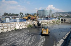 2 BİN 205 KAMYON ATIK ÇIKTI