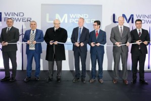 TÜRKİYE'NİN RÜZGARINA GÜVENDİLER