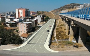 2 KİLOMETRELİK MESAFE 200 METREYE İNİYOR