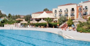 İNGİLİZLER BU YIL FOÇA’YA TATİLE GELMİYOR