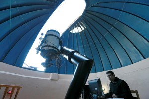 İZMİR KONUMUYLA ASTRONOMİDE ÖNE ÇIKIYOR