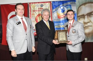 "FARK YARATMALISINIZ"