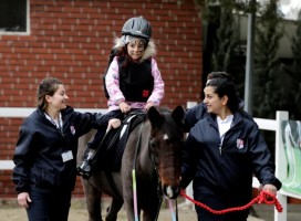 ENGELLİ ÇOCUKLAR İÇİN "ATLA TERAPİ MERKEZİ" AÇILDI