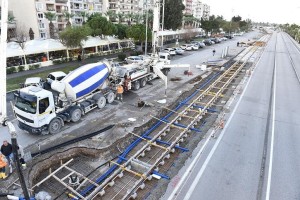 KONAK TRAMVAYI'NDA “GECE MESAİSİ”