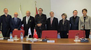 TARİŞ, ZEYTİNYAĞI SEKTÖRÜNÜ PANELDE BULUŞTURDU