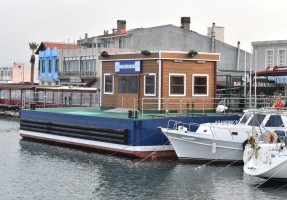 URLA YOLCUSU VAPURLA BULUŞUYOR