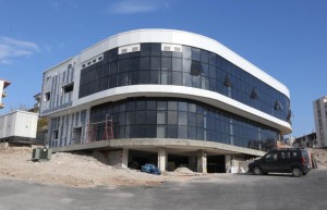 BORNOVA’YA ÜÇ KÜLTÜR MERKEZİ BİRDEN