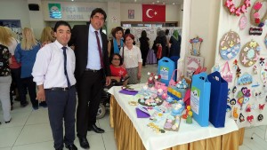 FOÇA HALK EĞİTİMİ MERKEZİ ESERLERİ SERGİDE