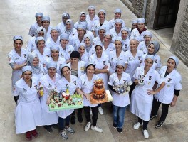 İZMİR’DE “İŞ GARANTİLİ” PASTACILIK KURSU