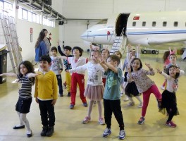 KÜÇÜK ŞEYLER’İN UÇAK SEVDASI!..