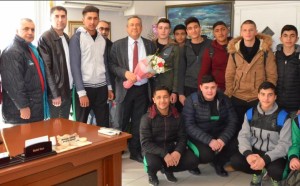 BAŞKAN TOSUN, ‘GÜNEŞİN ÇOCUKLARI’NI AĞIRLADI