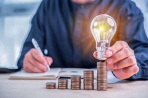 İZMİR'DE ZAM ŞAMPİYONU ELEKTRİK