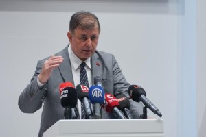 Tugay'dan maaş açıklaması!