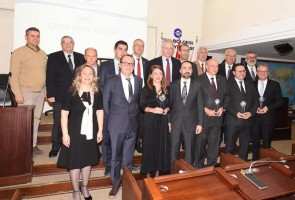 ÇEVREYE DUYARLI SANAYİCİLER ÖDÜLLENDİRİLDİ