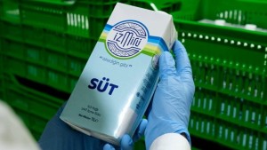 İzmirli Süt raflarda