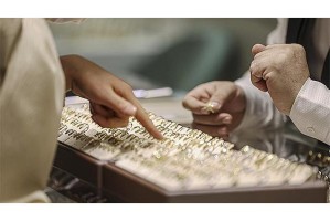 KUYUMCULAR BANKA KURUYOR