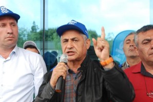 CHP'DEN PETKİM İŞÇİLERİNE ZİYARET