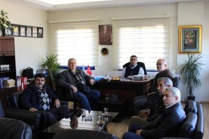 EMEKLİ İŞÇİLER OKTAY’I ZİYARET ETTİ