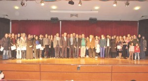 HEM KURSİYERLERİ SERTİFİKALARINI ALDI