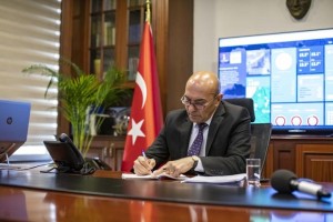 BÜYÜKŞEHİR’DEN AİLELERE 16 MİLYON LİRALIK YARDIM