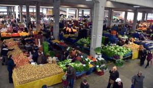 İLK SEMT PAZARI BUGÜN KURULUYOR