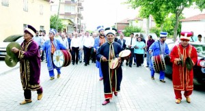 TANRIKULU’NDAN ÇİFTÇİYE ELEKTRİK MÜJDESİ