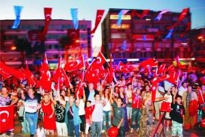 ALİAĞA BÖYLE COŞKU GÖRMEDİ