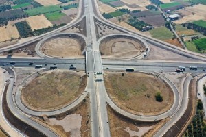 ‘29 EKİM AÇILIŞ DEĞİL TAMAMLANMA TARİHİ’