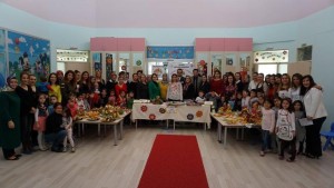 MEVLANA ANAOKULU’NDA GÖRSEL ŞÖLEN