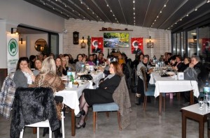 TÜRK ANNELER DERNEĞİ’NDEN DAYANIŞMA YEMEĞİ