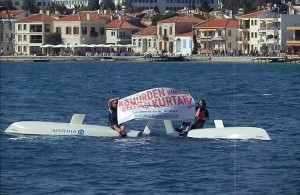 TERMİK SANTRALLERE KARŞI YELKENLİ EYLEM