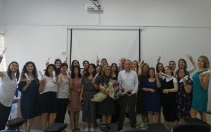 KURSİYERLER SERTİFİKALARINI ALDI