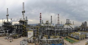 TÜRKİYE'NİN EN BÜYÜĞÜ YİNE TÜPRAŞ