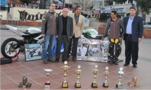 MOTORSİKLET PİST YARIŞI TAKIMI’NDAN TYRE BURN-AUT SHOW